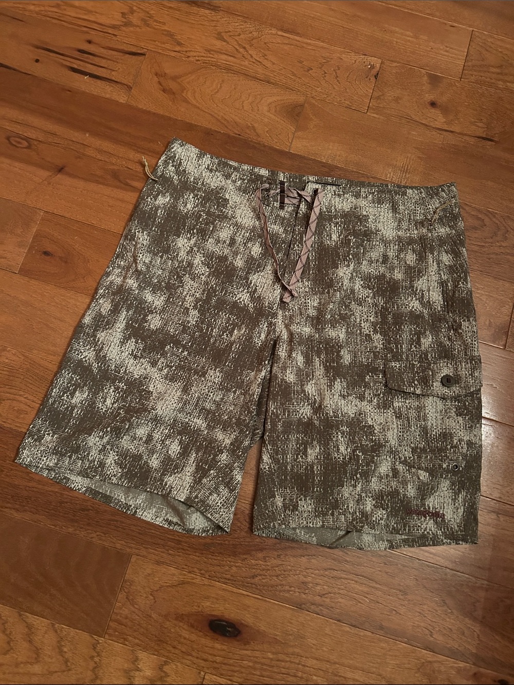 Patagonia men’s board shorts
